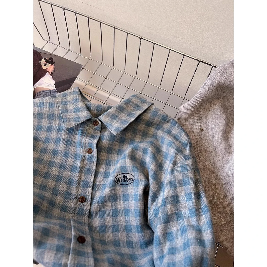 松弛感软糯磨毛Polo翻领刺绣长袖叠穿格子衬衫女春季时尚百搭衬衣