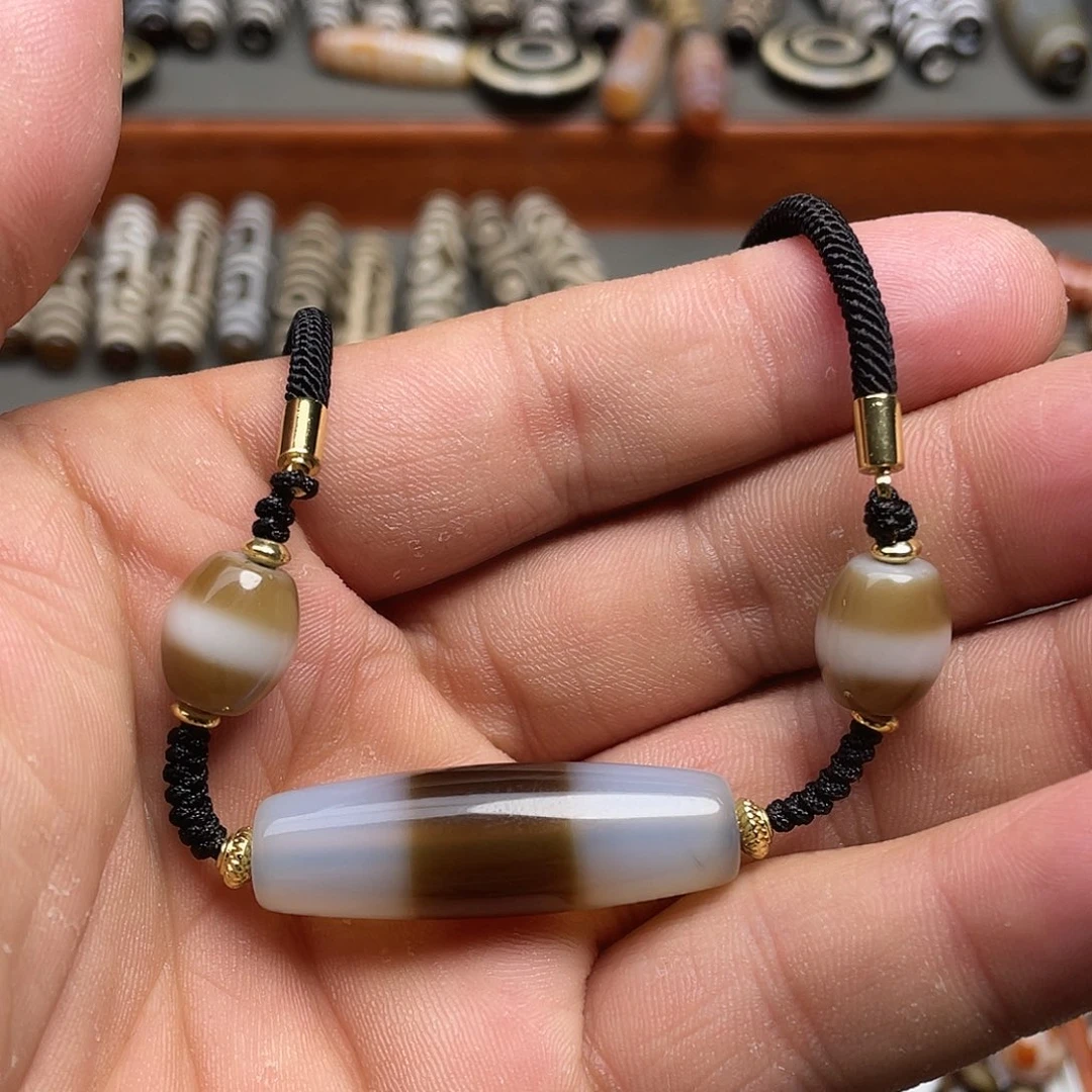 玛瑙/玉髓颈饰未镶嵌小****g