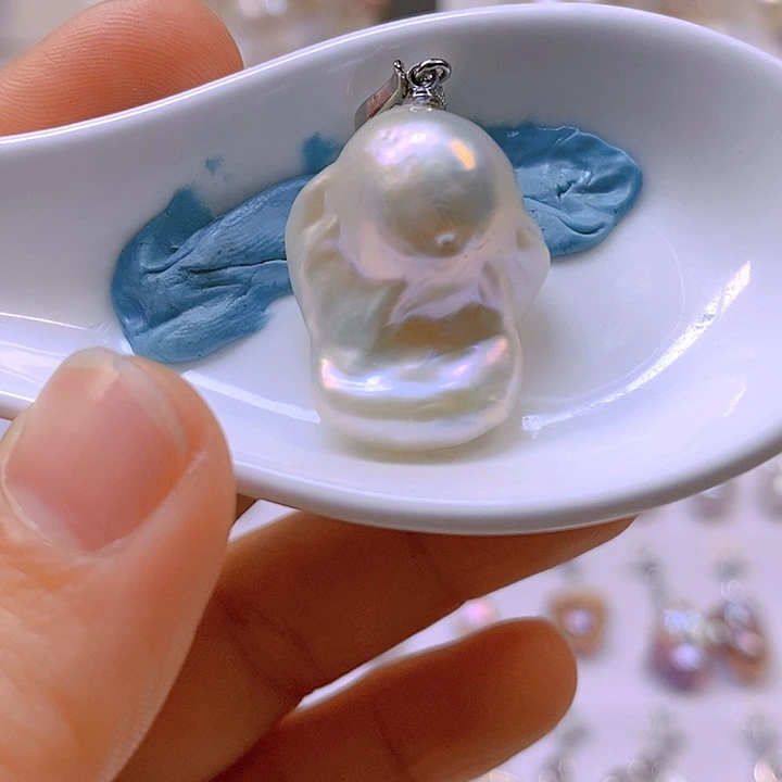 淡水珍珠颈饰合金