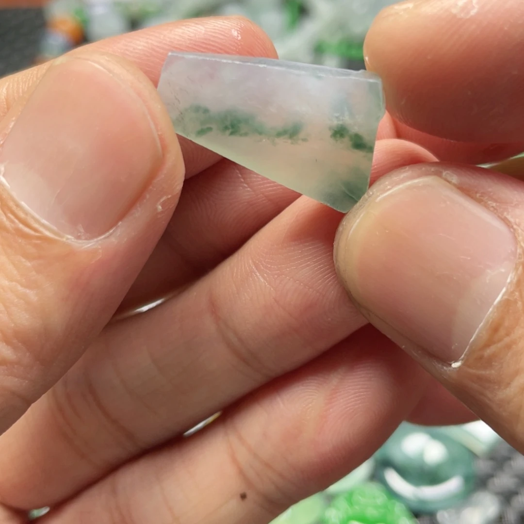 定制翡翠未镶嵌翡翠