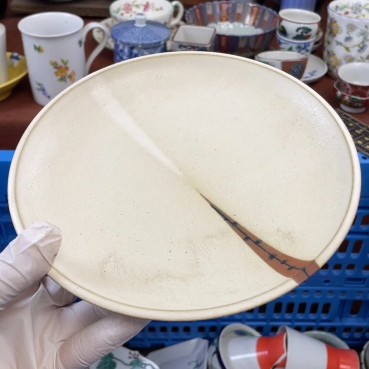 他家瓷器真美…开播了