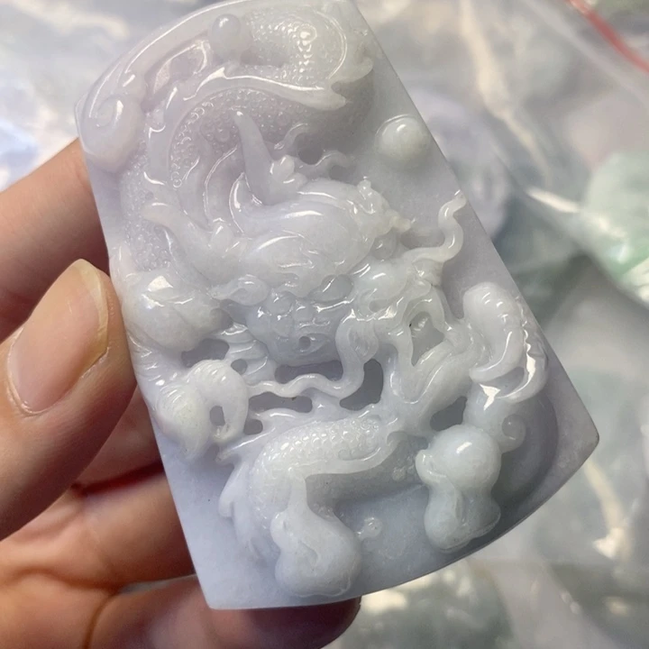 翡翠未镶嵌颈饰天然翡翠A货
