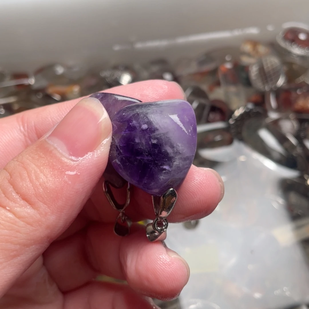 小***美未镶嵌吊坠(不含链)水晶