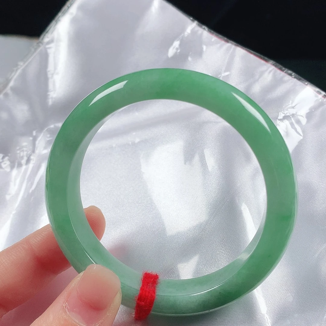 翡翠手镯未镶嵌54圈2244