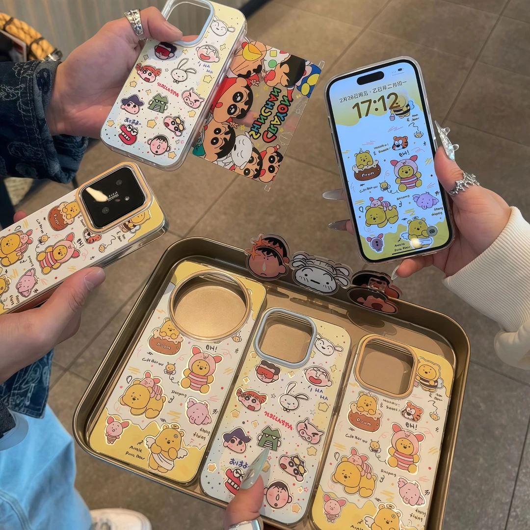 春日部卡通小新维尼熊适用苹果16/15手机壳华为P70vivo小米14oppo