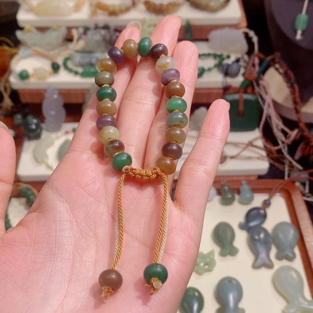 @****和田玉未镶嵌颈饰