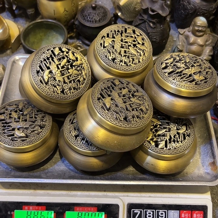 刘***伟黄铜摆件，文房工艺品摆件