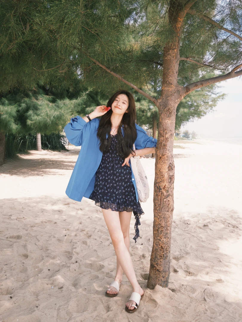 Even一雯【浪漫俘获】春季碎花吊带连衣裙显瘦气质时尚性感不规则