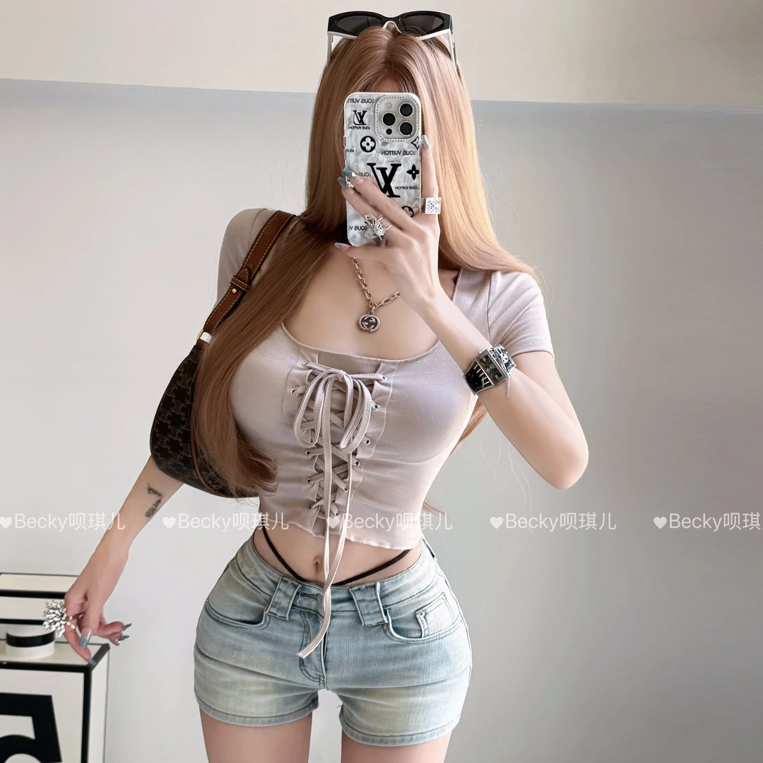 韩版性感绑带拼接修身短袖露脐纯欲风休闲风出游短款修身方领T恤
