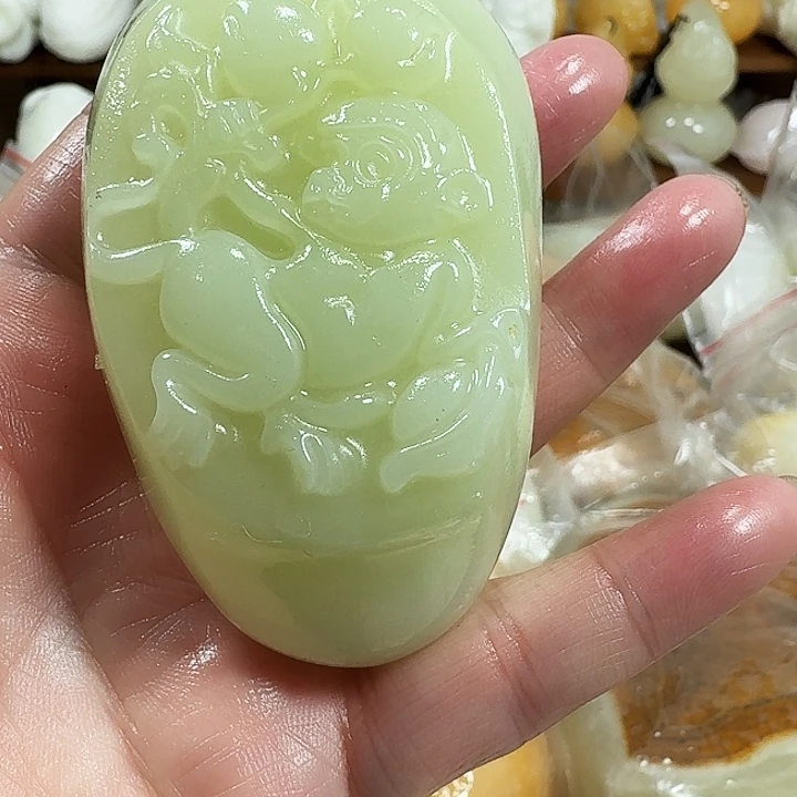 黑***白砖雕石头手把件不退不换