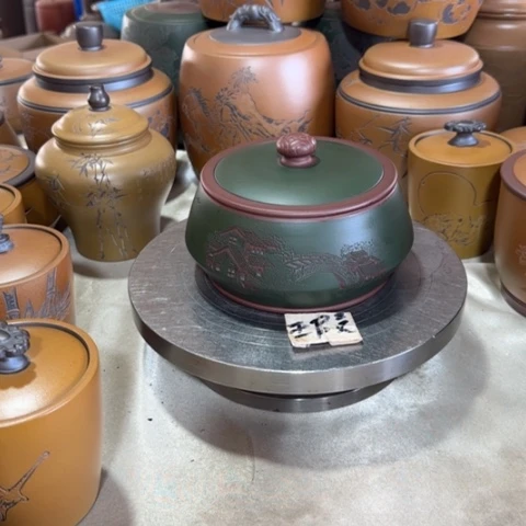 紫砂茶叶罐。。。。。。。