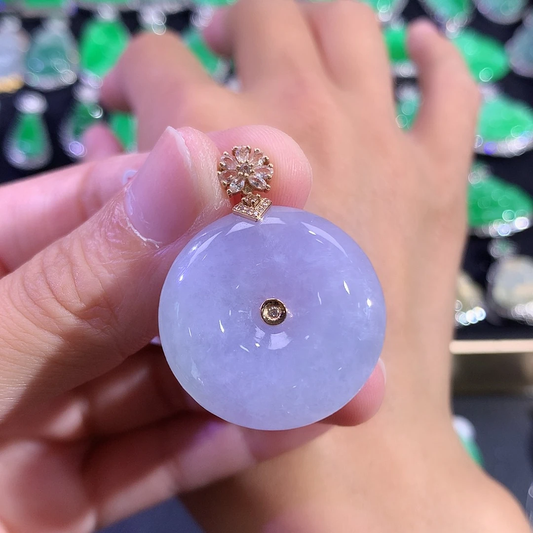 翡翠18K金镶嵌吊坠(赠链)