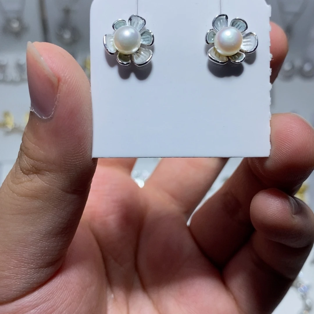 耳饰淡水珍珠未镶嵌