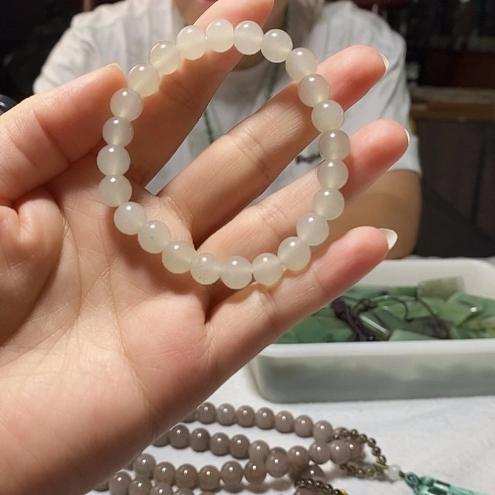 静***思密玉（石英质玉）挂坠未镶嵌