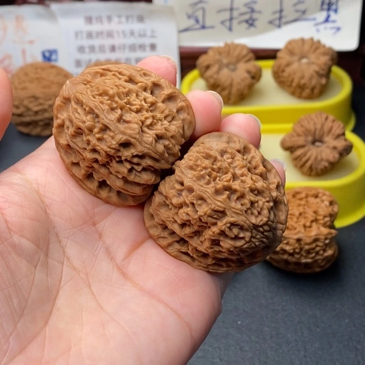 文玩核桃吊坠三角麻团毕业41尺0793