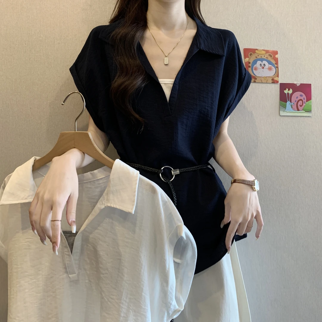 大码女装韩版假两件设计感V领正肩衬衫胖MM收腰显瘦短袖上衣