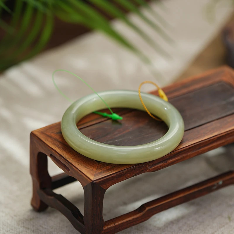 【鑫浩】新疆和田玉-湖水冻手镯一条 福利款手镯 湖水冻