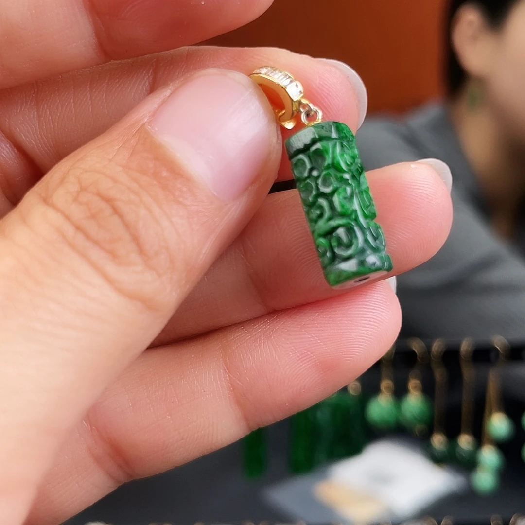 翡翠未镶嵌耳饰饰品