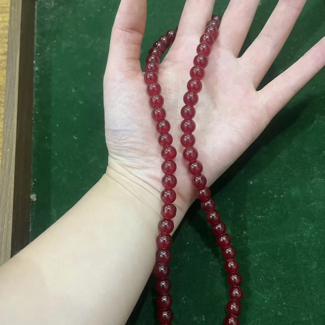 662----浮力红串挂件 藏品