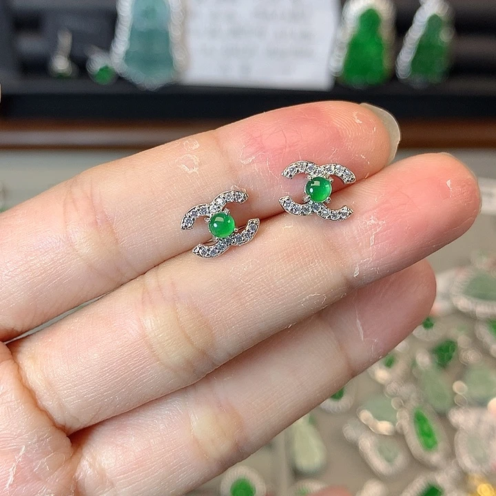 翡翠未镶嵌耳饰耳钉