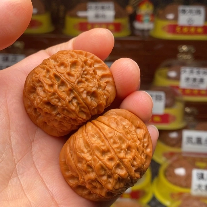 吊坠文玩核桃血麒麟41➕42