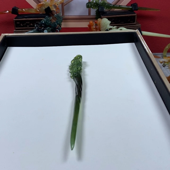 蛇纹石玉发簪未镶嵌美*卢
