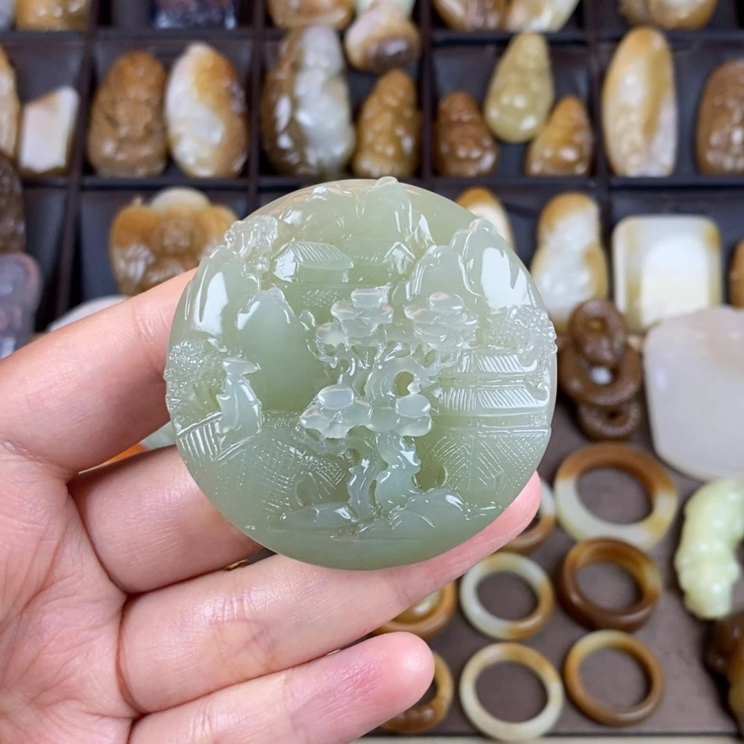 和田玉颈饰未镶嵌