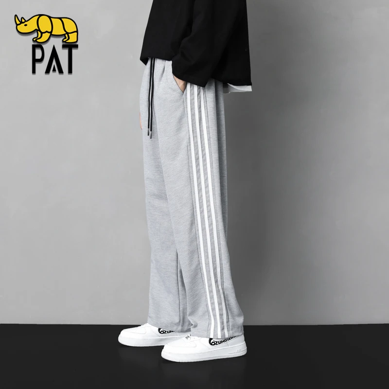 PAT平安犀牛官方美式复古休闲裤2025年春秋季宽松微喇直筒休闲裤