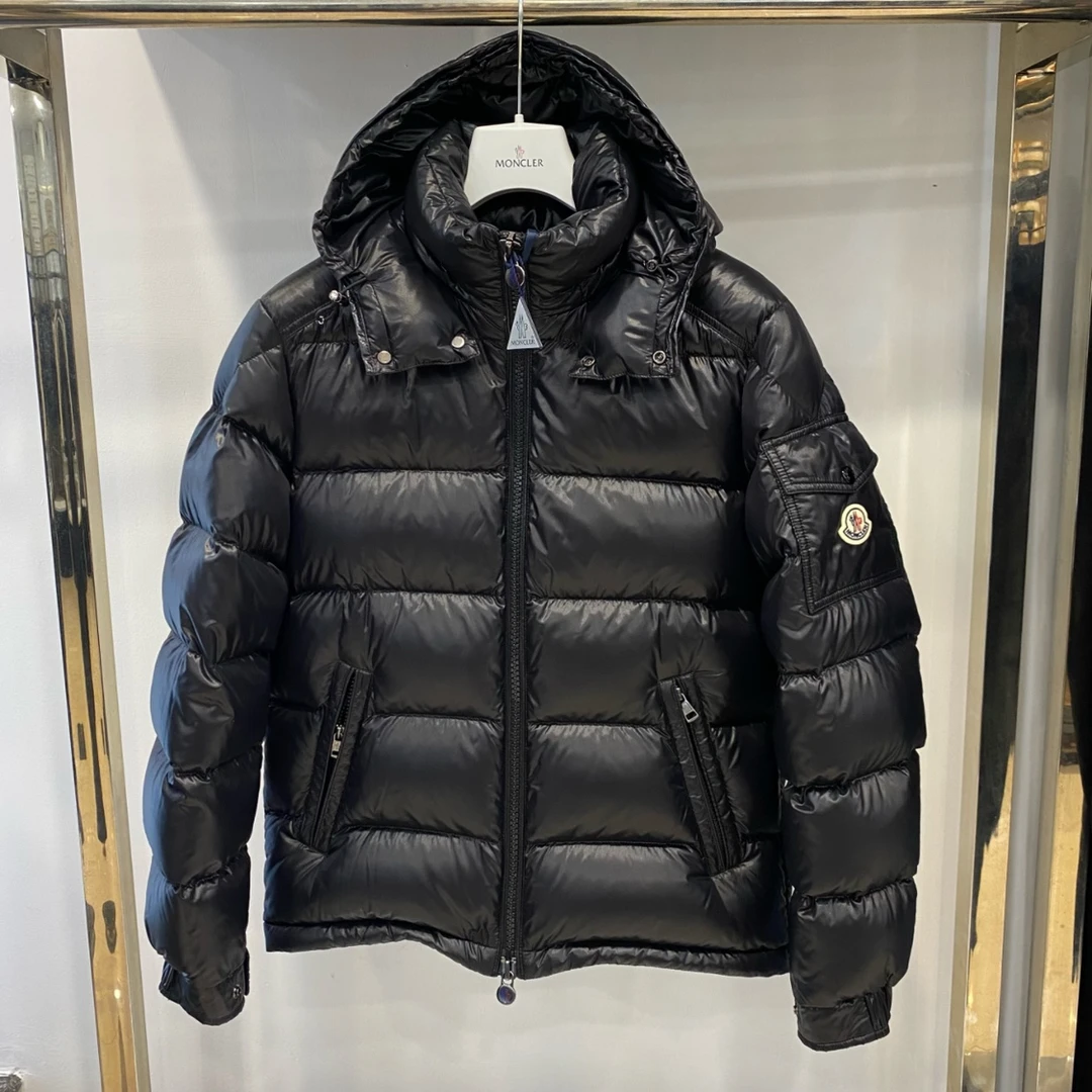 现货Moncler盟可睐 1A53600 亮面玛雅 Maya 黑色连帽羽绒服
