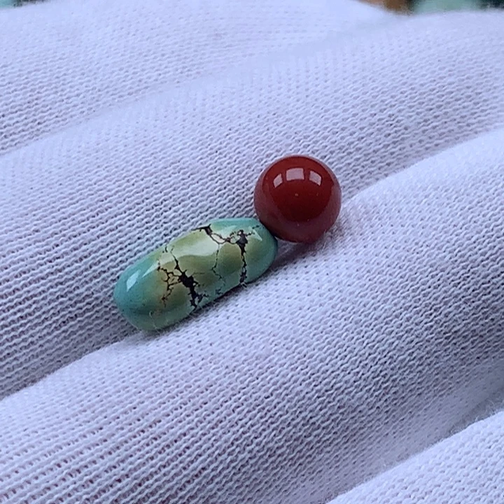 未镶嵌南红玛瑙珠宝奇石