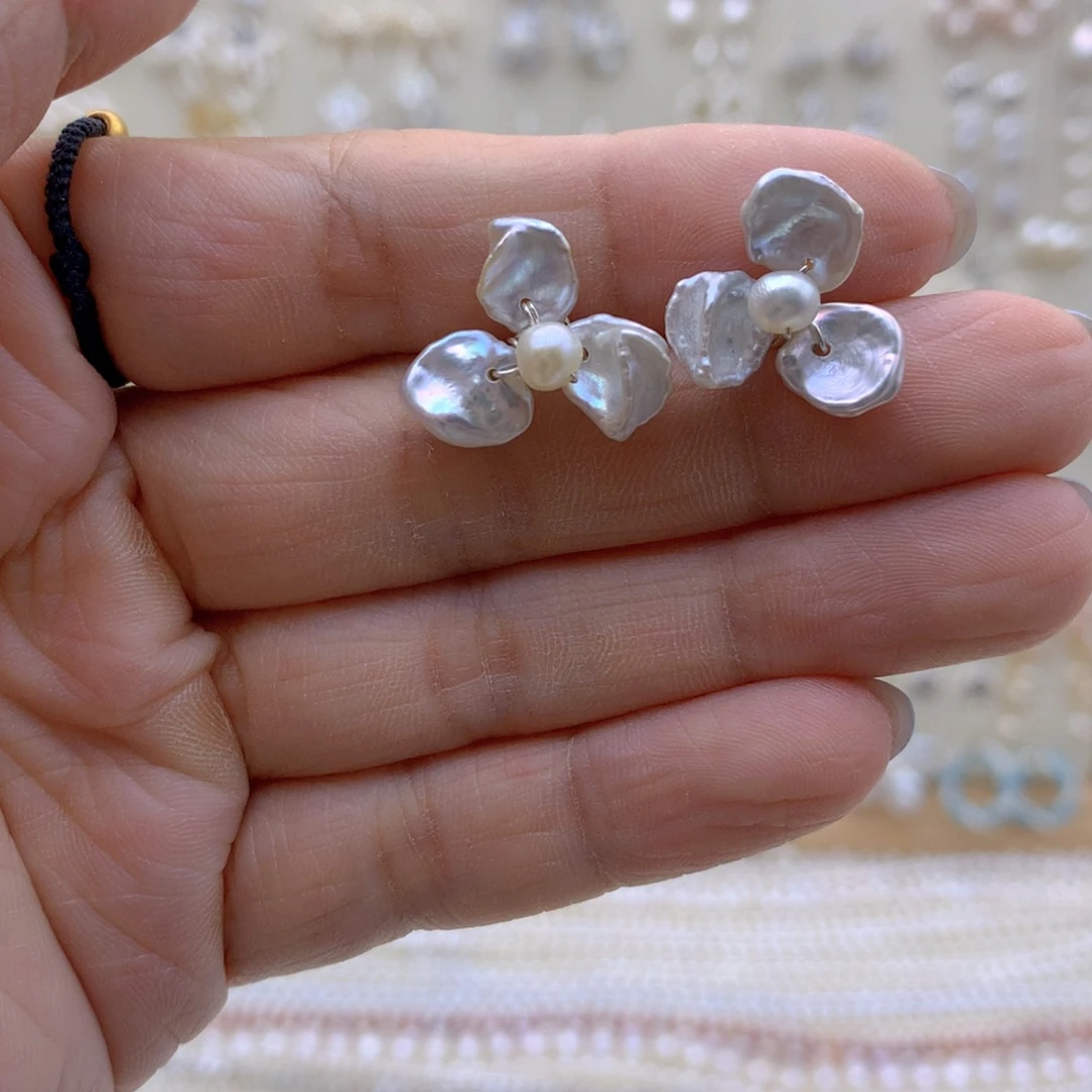 银S925镶嵌淡水珍珠耳饰