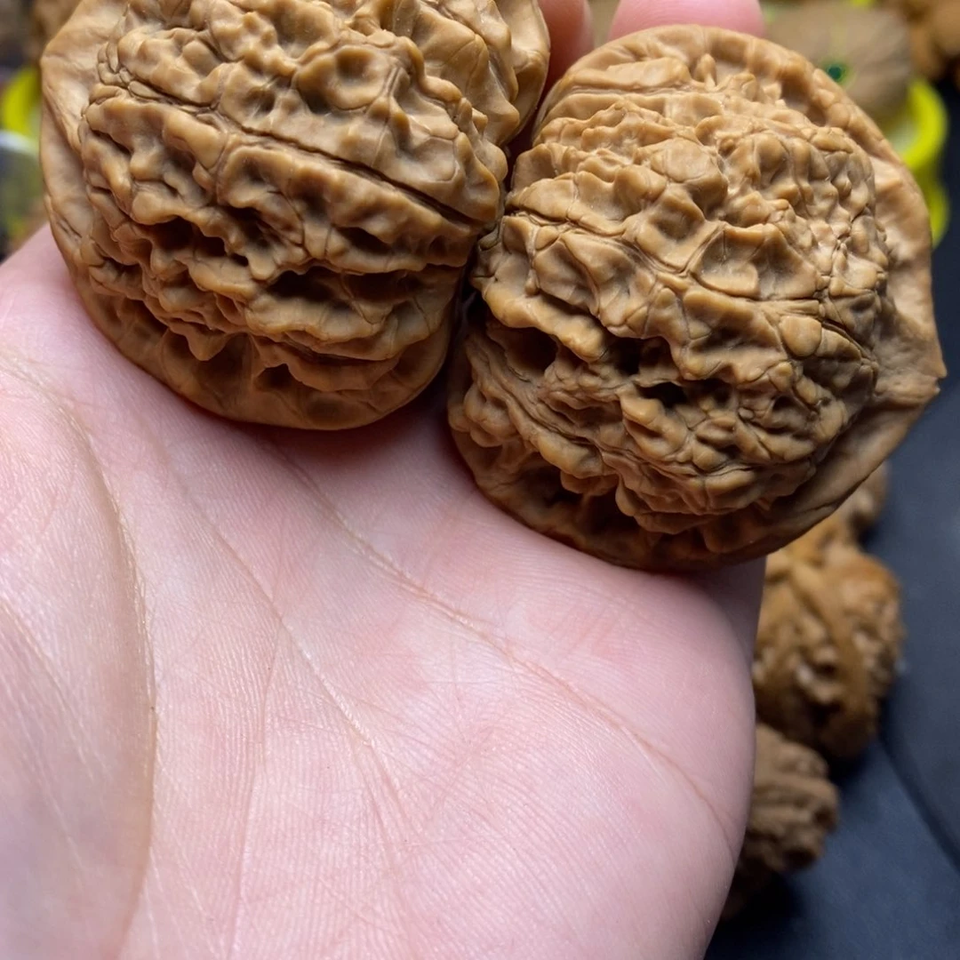 手串/手链核桃叫**勋龙顶官帽