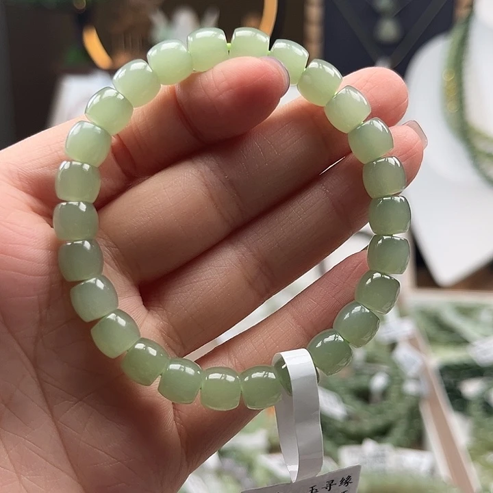 五***呜手串未镶嵌和田玉