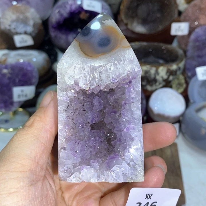 未镶嵌水晶大型摆件（非配饰）