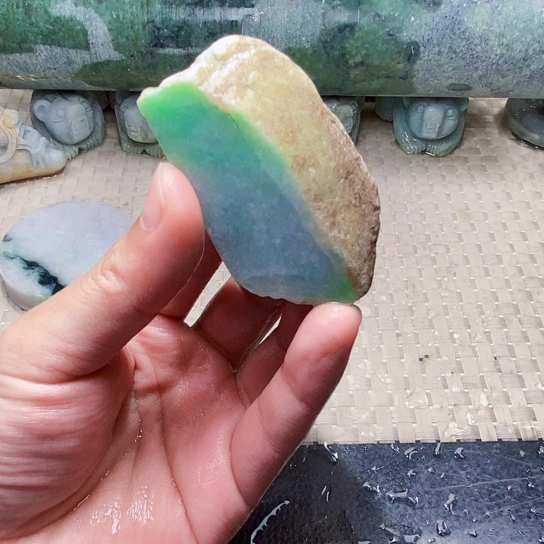 翡翠未镶嵌颈饰888