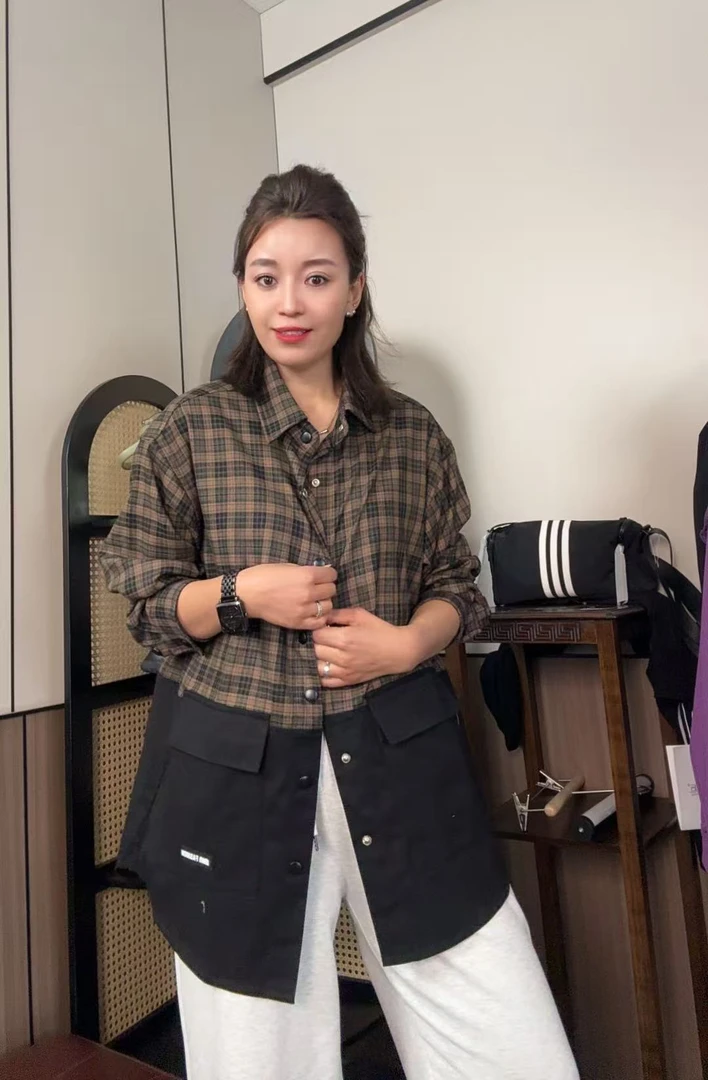 小蝴蝶家纯棉宽松拼接格子潮流休闲外套春夏秋季长袖衬衫24117