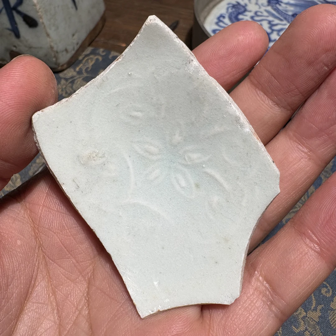 S湖田窑影青釉暗工梅花纹瓷片标本学习收藏顺丰包邮全手工制作