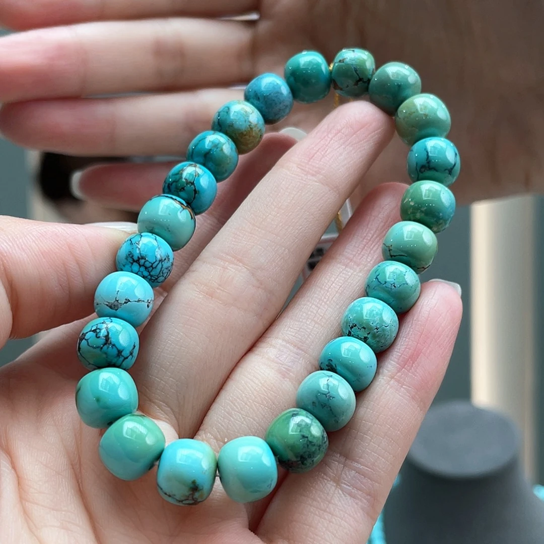 未镶嵌绿松石颈饰