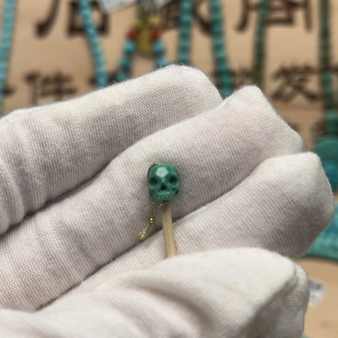 绿松石雕刻未镶嵌