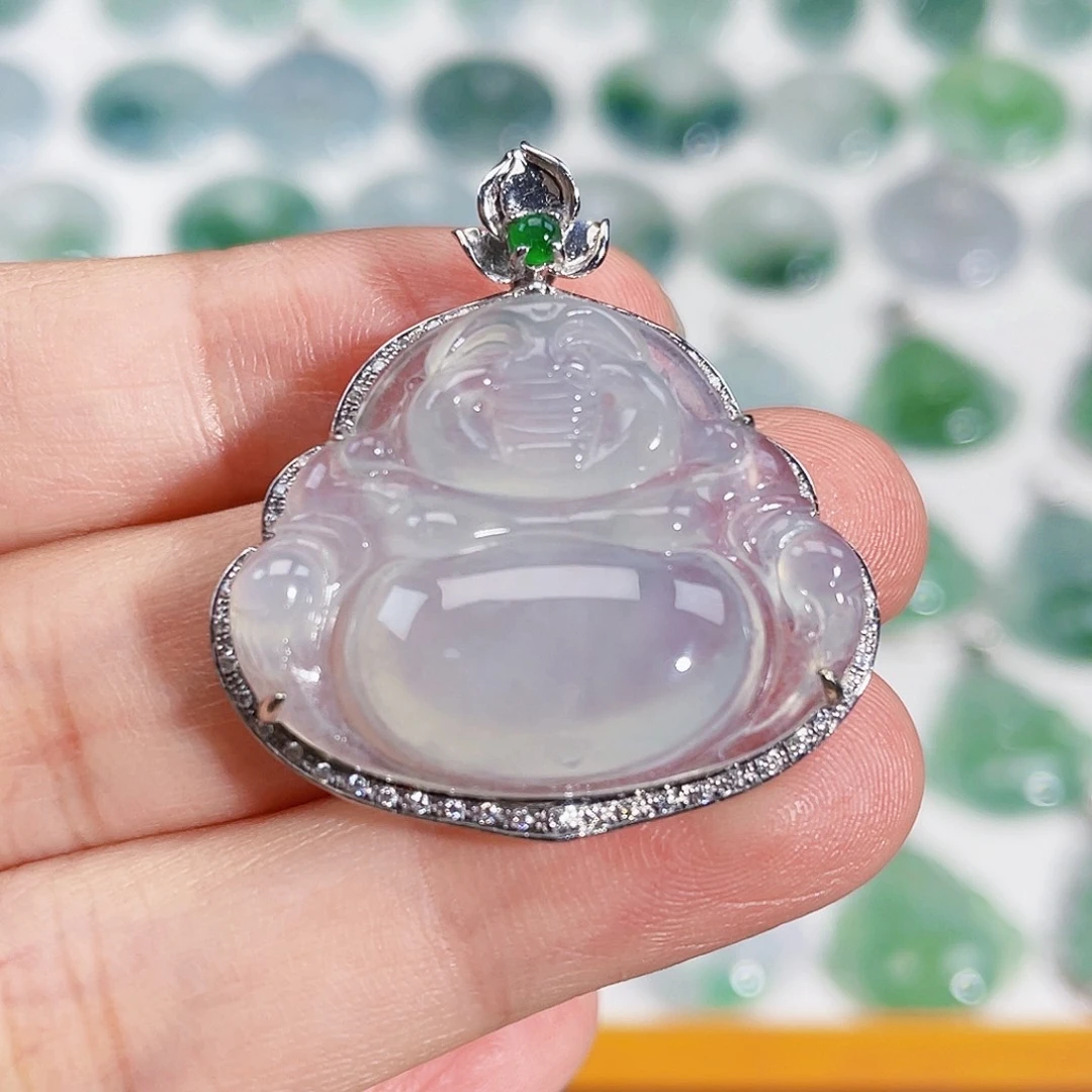 颈饰18K金镶嵌翡翠吊坠