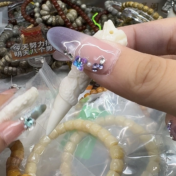 星月菩提手串2龙牙配饰一个