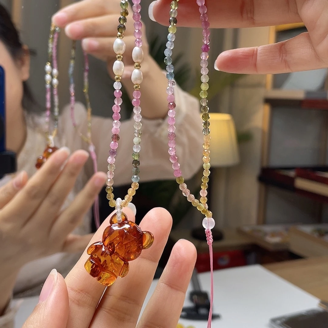 琥珀裸石未镶嵌琥珀项链