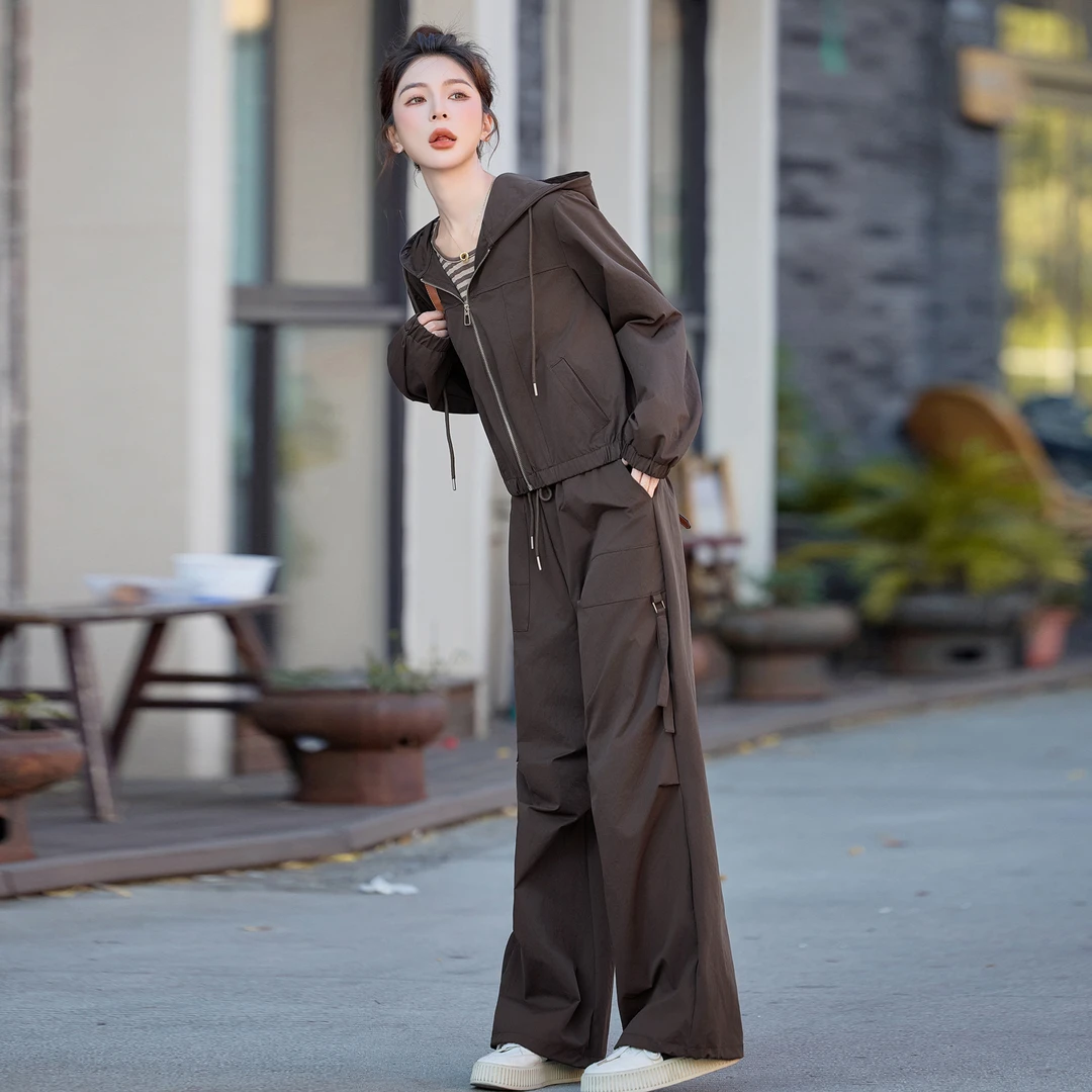 秋季套装女款爆款2025新款春秋40到50岁高档女装休闲两件套一整套