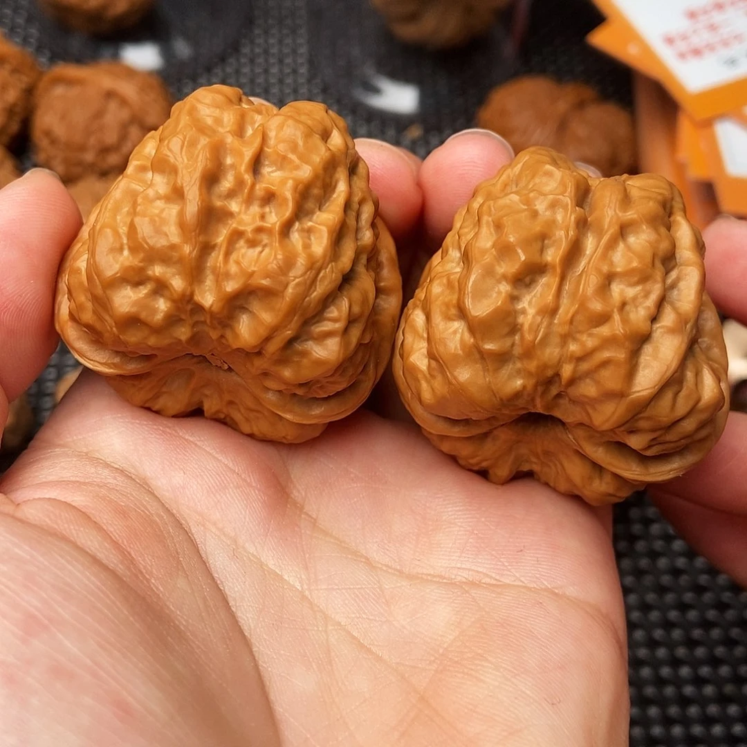 文玩核桃吊坠蛤蟆全品无修40