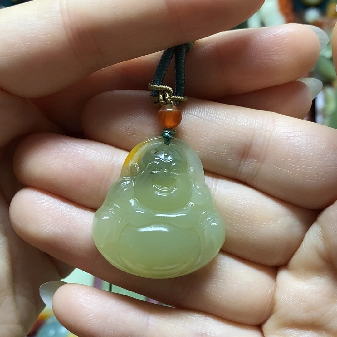 岫玉未镶嵌吊坠(赠链)微瑕