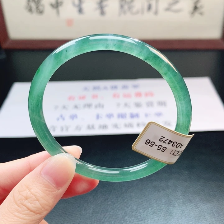 翡翠未镶嵌手镯翡翠手镯60