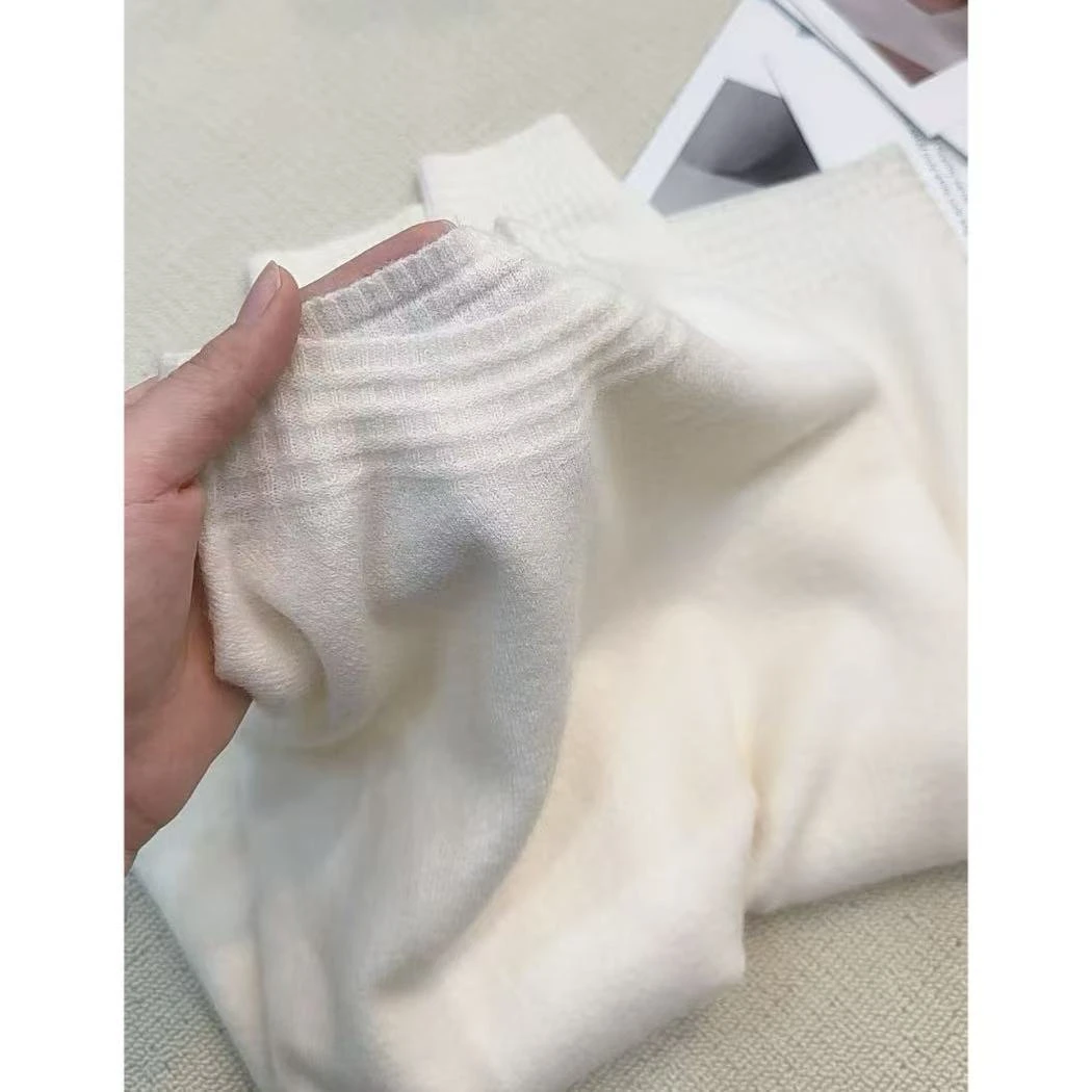 Q丽丽家~小白白时尚休闲百搭半高领针织衫上衣165