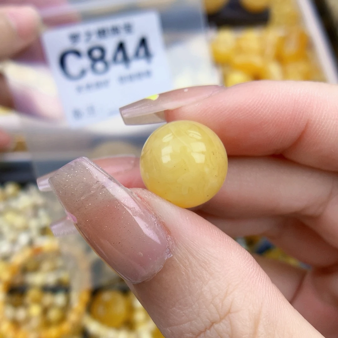 未镶嵌琥珀珠宝奇石14