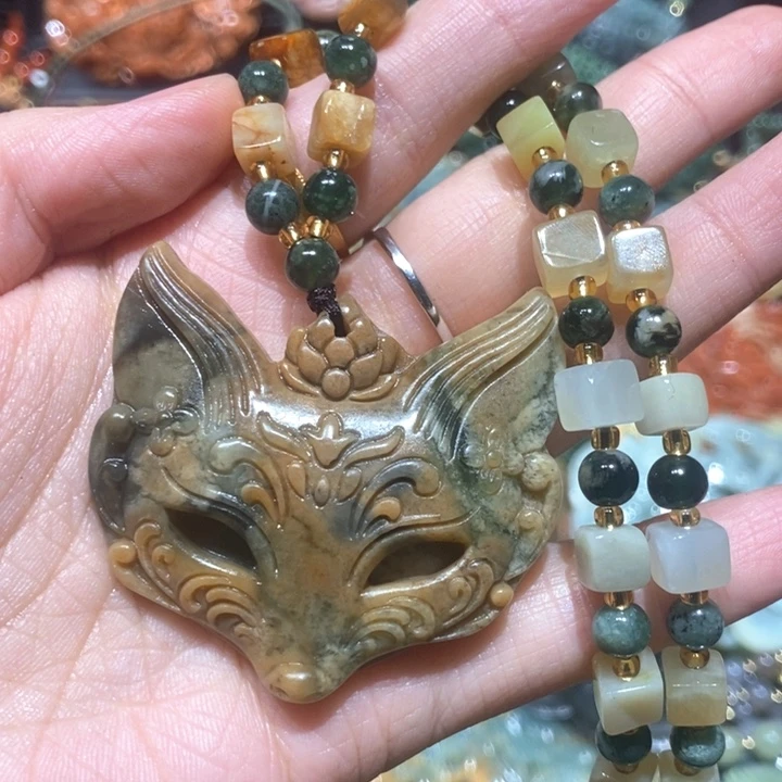 岫玉未镶嵌毛衣链
