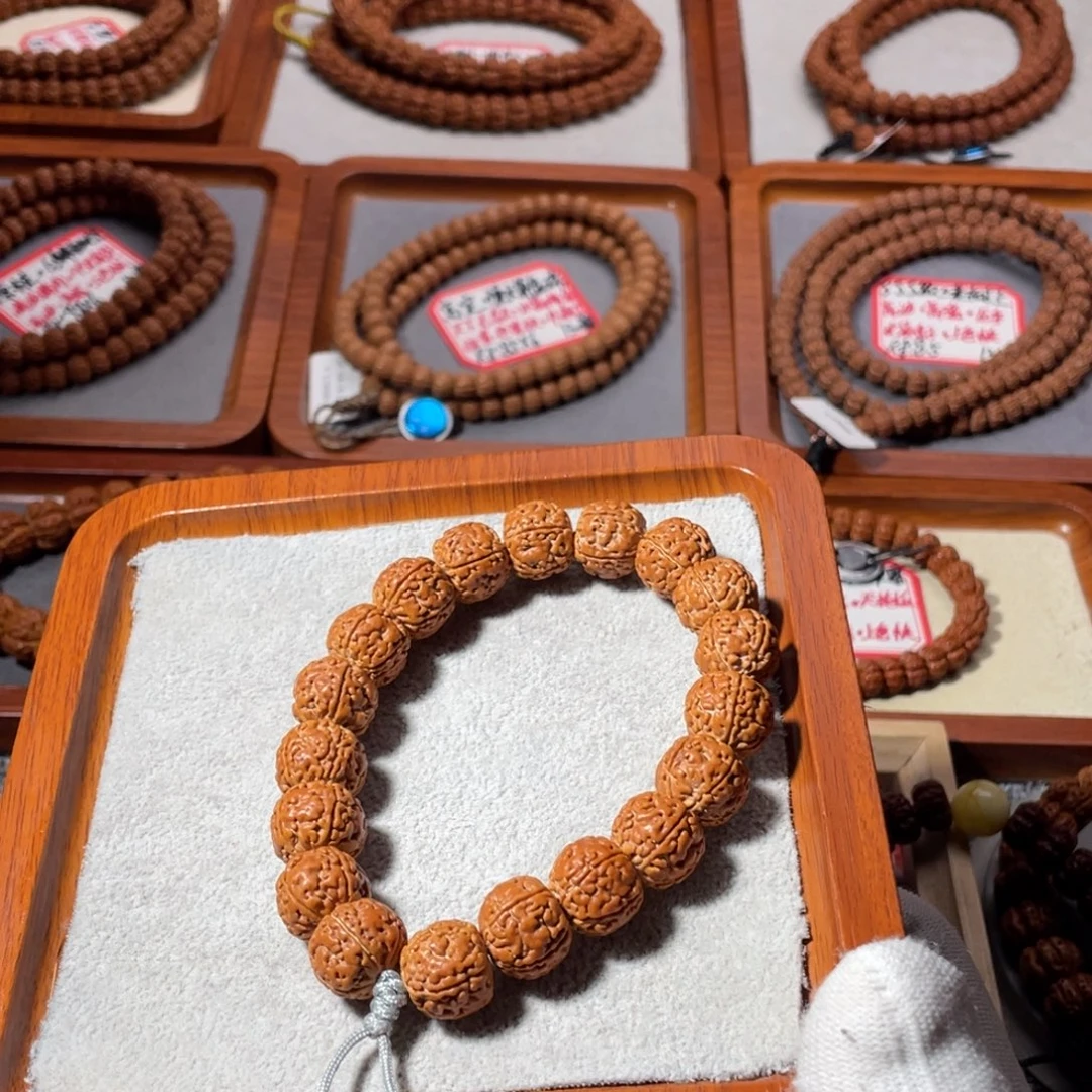 吊坠金刚菩提爆肉梅花14